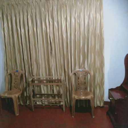 Umaya Rest Inn Balangoda Esterno foto