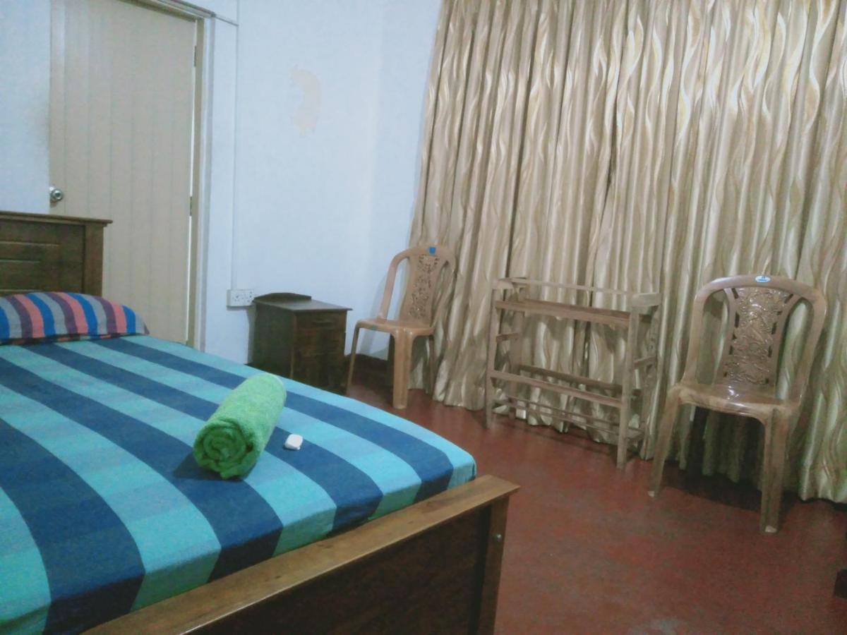 Umaya Rest Inn Balangoda Esterno foto