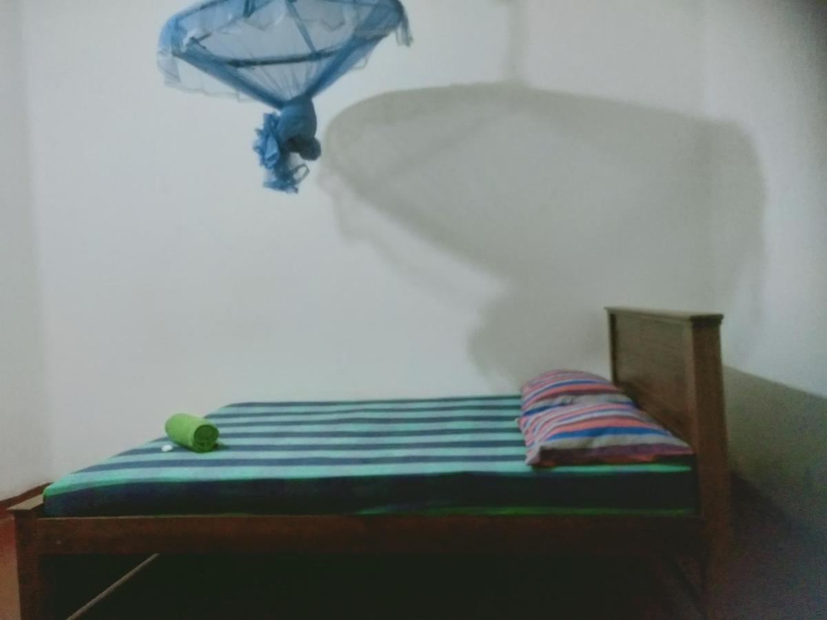 Umaya Rest Inn Balangoda Esterno foto